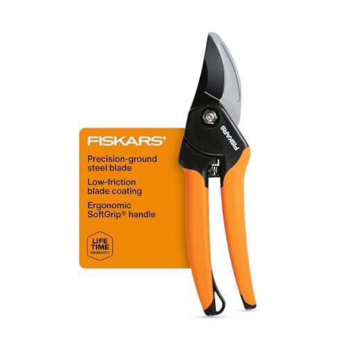 Fiskars SoftGrip 5/8" Bypass Pruners